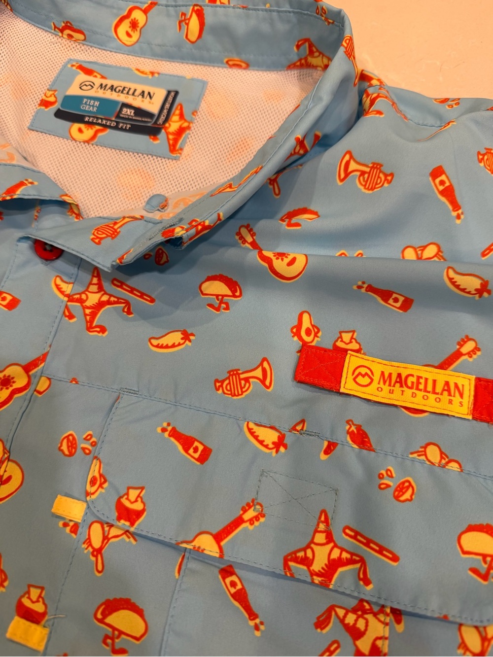 Magellan Outdoors Light Blue Short-Sleeve Novelty Print Button-Down Shirt